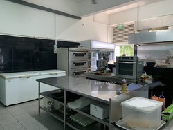 sharing a halal central kitchen  (D13), Retail #207166291